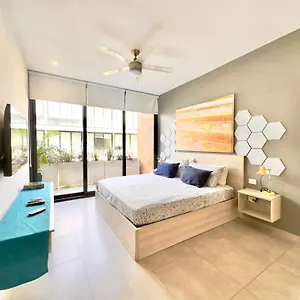 Guest house The By Menesse, Playa del Carmen