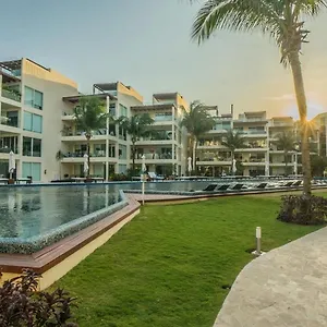 the-elements-oceanfront-beachside-condo-hotel.allrivieramayahotels.com/